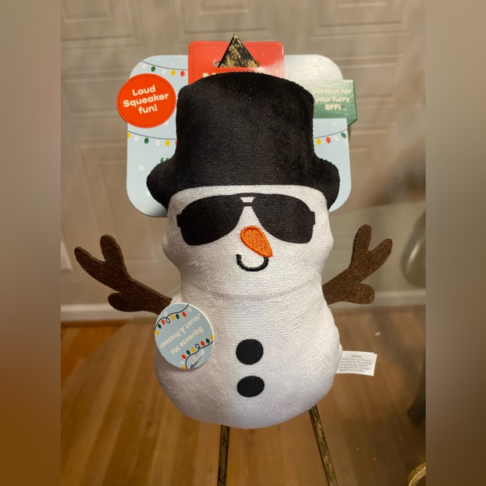 - Brand New Holiday Snow Man 7” Squeaker.